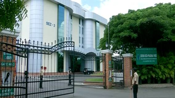 New COVID Vaccine : Serum आणि Novavax कंपन्यांनी तयार केली नवी लस, नव्या लसीच्या चाचण्या सुरू