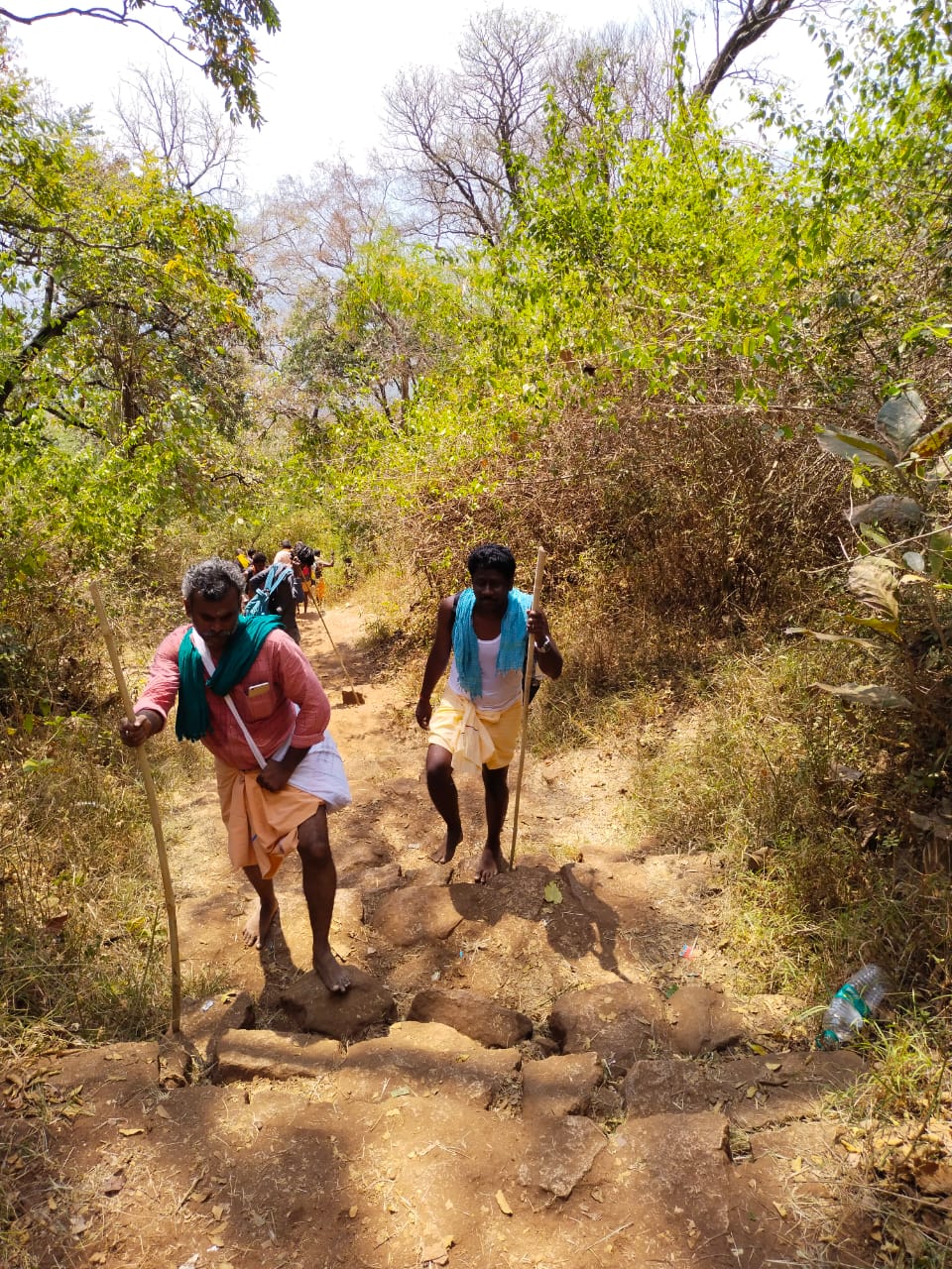 வெள்ளியங்கிரி மலை -  அதிசயம் ; அற்புதம்