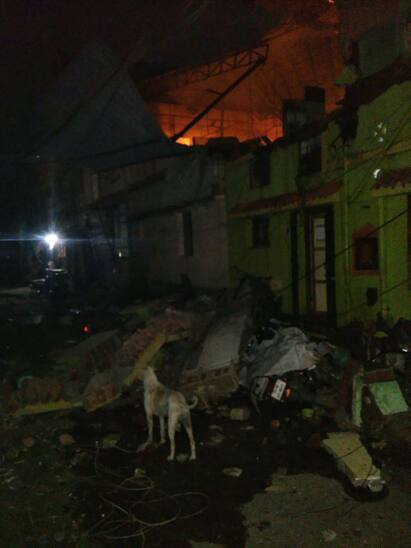 One person killed in cylinder blast in Madurai மதுரை பாலரங்காபுரத்தில் சிலிண்டர் வெடித்து விபத்து.. ஒருவர் உயிரிழப்பு..
