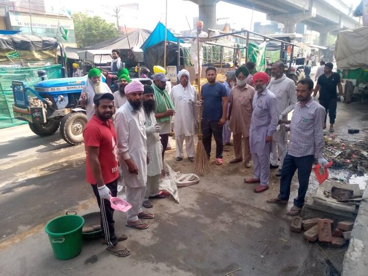 ਦਿੱਲੀ: ਬਹਾਦਰਗੜ੍ਹ, ਟਿੱਕਰੀ ਬਾਰਡਰ 'ਤੇ ਕਿਸਾਨਾਂ ਦਾ ਲਗਾਤਾਰ ਮੋਰਚਾ ਚਲਾ ਰਿਹਾ ਹੈ।