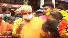 Holi 2021: প্রচারের ফাঁকে আবির খেললেন Sovandeb Chatterjee
