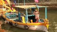 Worli Holi Festival : कोरोनामुळे कोळी बांधवांचं सामाजिक भान, वरळी कोळीवाड्यात साधेपणाने साजरी होणार होळी