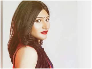 Holi 2021:  હોલિકા દહનના દિવસે ટીવી એક્ટ્રેસ મહિકા શર્માએ મુંબઇ હોળી પાર્ટી વિશે કરી આવી વાત, કહ્યું કે....