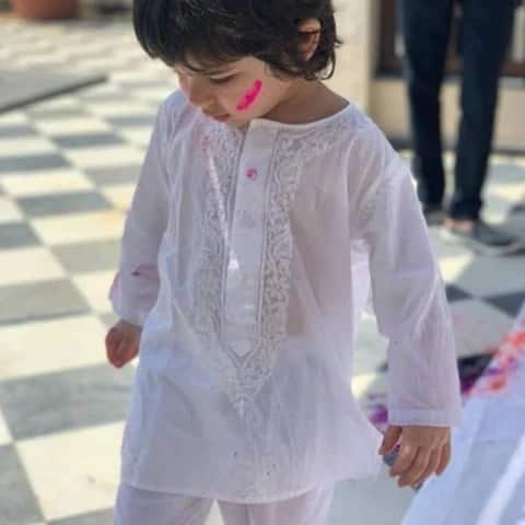 Kareena Kapoor had shared this cute photo of her elder son on the occasion of Holi 2020.