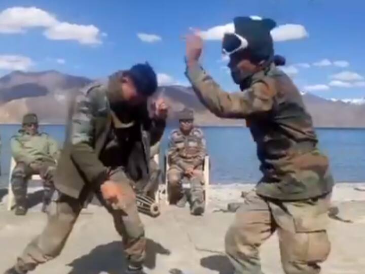 Brave Indian Army Gorkha Jawans dance - viral video 
