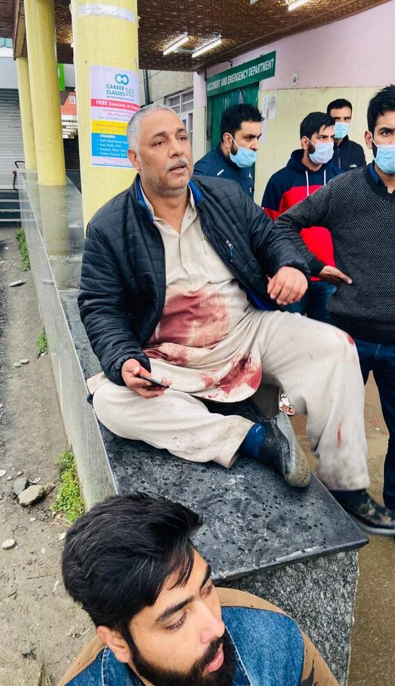 Breaking : J&K- ਸੋਪੋਰ 'ਚ BJP ਦੇ ਸੂਬਾ ਸਕੱਤਰ 'ਤੇ ਅੱਤਵਾਦੀ ਹਮਲਾ,SPO ਸਣੇ 2 ਦੀ ਮੌਤ