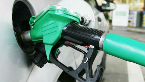 Petrol and diesel prices Today: இன்றைய பெட்ரோல், டீசல் விலையில் எந்த மாற்றமும் இல்லை