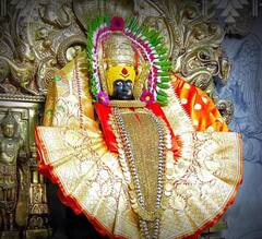 #Corona कोल्हापूरच्या अंबाबाई मंदिर भक्तांविना ओस, देशभरात धुळवड उस्ताहात, महाराष्ट्रात शुकशुकाट