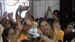 ਫੁੱਲਾਂ ਦੀ ਹੋਲੀ ਨਾਲ ਮਹਿਕਿਆ ਦੁਰਗਿਆਣਾ ਮੰਦਰ ।HOLI।