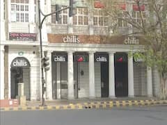 IN PICS | Streets Deserted, Shops Closed, Holi Milan At Home; This Is How India Looked In Holi 2021