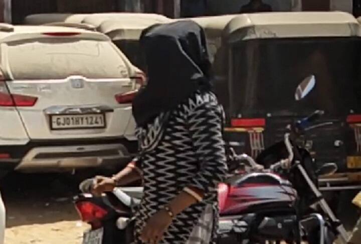 Patan Honey Trap : Business man go Abu with girl , 8 persons caught couple and honey trap with victim Patan : યુવતી વેપારીને મજા કરવા લઈ ગઈ આબુ તરફ, રસ્તામાં હોટલ પાસે કાર રોકાવી ને પછી તો જે થયું તે વાંચી......