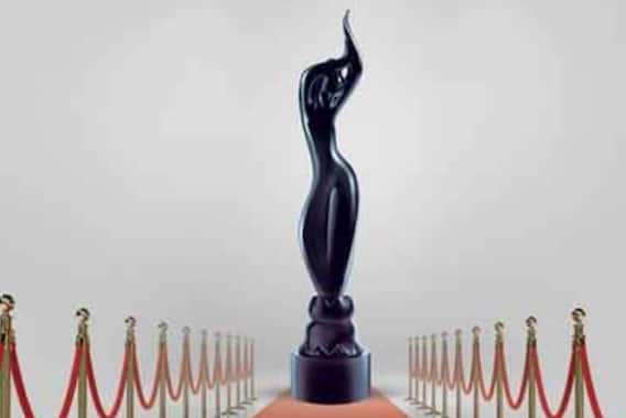 Filmfare Awards 2022 में Vicky Kaushal -Katrina Kaif का रोमांस | किसको क्या मिला ? | ENT LIVE