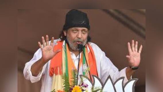 'মহাগুরু' মিঠুন চক্রবর্তীর গলাতেও এবার 'আসল পরিবর্তন'-র ডাক, দেখুন Ananda Sakal