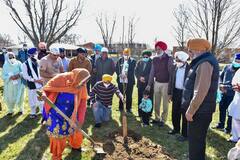 USA 'ਚ ਗੋਰਿਆਂ ਨੇ ਪੰਜਾਬੀਆਂ ਨਾਲ ਰਲ ਕੇ ਮਨਾਇਆ 'ਸਿੱਖ ਵਾਤਾਵਰਣ ਦਿਵਸ'