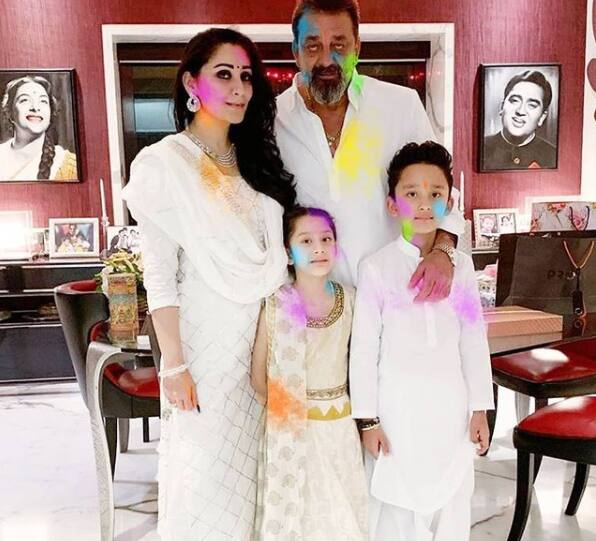 Shahraan & Iqra Dutt: Here's a perfect picture from Sanjay Dutt and family's Holi celebration. [pic credit: Instagram/Sanjay Dutt]