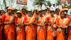 Women campaign for BJP wearing 'lotus' symbol sarees | Nandigram Ground Report
