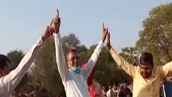 કોરોના સંક્રમણ વચ્ચે  હોળીની ઉજવણીમાં ભાજપના ધારાસભ્ય ભૂલ્યા નિયમો, હોળી ધામધૂમથી ઉજવણી