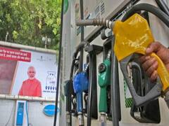 Petrol Diesel Price: দ্বিতীয় দফা ভোটের আগে স্বস্তি, কমল পেট্রোল ও ডিজেলের দাম