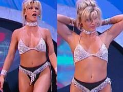 જ્યારે WWE રિંગમાં લડવા માટે ડાયમંડની બિકીની પહેરીને પહોંચી સ્ટૈસી કાર્ટર, જુઓ કેટના બોલ્ડ અંદાજની તસવીર