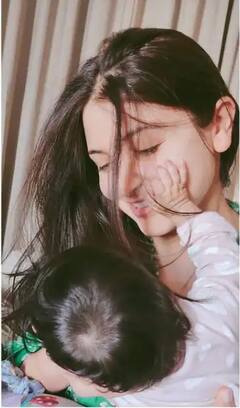 Anushka Sharma: সন্তান জন্মের মাত্র দু'মাসের মধ্যেই কাজে ফিরলেন অনুষ্কা