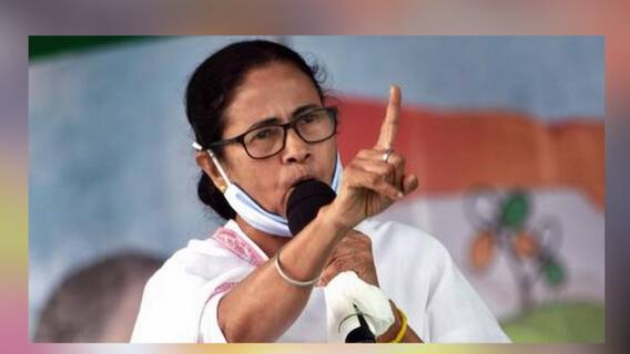 Mamata Banerjee Rally : 'মাস্টারমশাইও প্রার্থী! সাংসদ থেকে বিধায়ক হতে ভোটে লড়ছে লকেট', কটাক্ষ মমতার