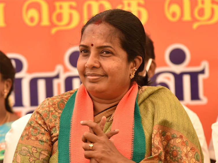 Vanathi Srinivasan accuses dmk of demanding removal of governor only because he finds mistakes 