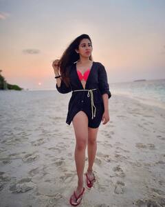 Oindrila Birthday: জন্মদিনে মলদ্বীপে ঐন্দ্রিলা-অঙ্কুশ, শেয়ার  করলেন অন্তরঙ্গ ছবি