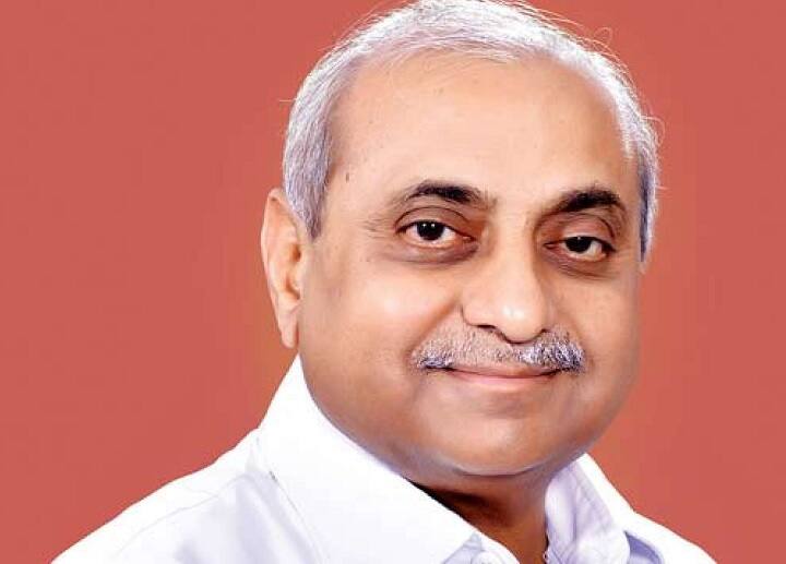 Deputy CM Nitin Patel reaction on Petrol and diesel include in GST પેટ્રોલ-ડિઝલને GSTના દાયરામાં લાવવા મુદ્દે નીતિન પટેલે શું આપ્યું મોટું નિવેદન? જાણો વિગત