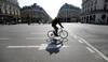 France Lockdown: કોરોનાના કહેરથી વિશ્વના આ જાણીતા દેશે લાદી દીધું એક મહિનાનું લોકડાઉન, લોકો ઘરની બહાર પણ નહીં નીકળી શકે