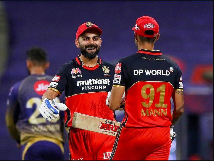 IPL 2021: These five RCB players can win titles on their own IPL 2021: RCB ਦੇ ਇਹ ਪੰਜ ਖਿਡਾਰੀ ਆਪਣੇ ਦਮ ’ਤੇ ਟੀਮ ਨੂੰ ਜਿਤਾ ਸਕਦੇ ਖ਼ਿਤਾਬ