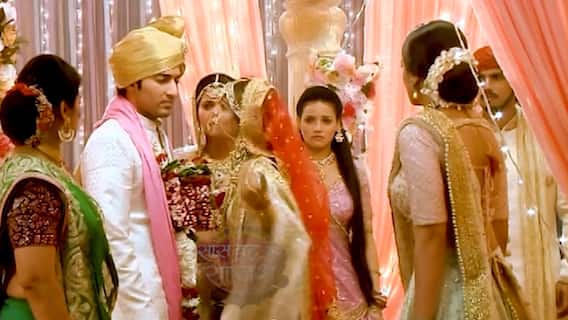 Pandya Store: Dev's wedding turns into a PUZZLE; Who is marrying whom?
