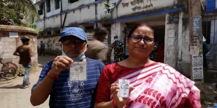 West Bengal Assembly Elections 2021 Nandigram couple finds himself death when casting vote today WB Election 2021:  তালিকায় নামের পাশে লেখা 'মৃত', ভোট দিতে পারলেন না নন্দীগ্রামের দম্পতি
