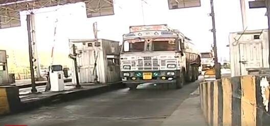 पुणे-सातारा महामार्गावर आजपासून 5% टोलवाढ, रिलायन्स इन्फ्राकडून टोलनाक्याचं काम अद्याप अपूर्ण