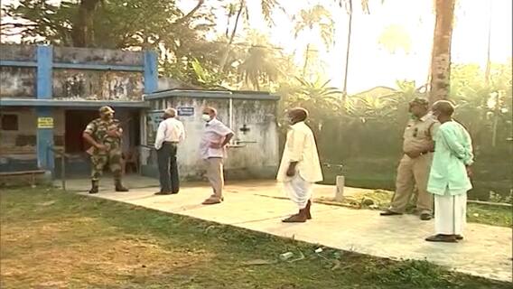 West Bengal Election : ममता बॅनर्जींच्या नंदीग्राममध्ये आज मतदान, ममता विरुद्ध सुवेंदू अधिकारी लढत