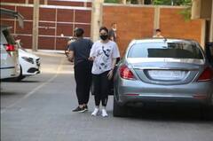 Kareena Kapoor Pics: দ্বিতীয় সন্তান জন্মানোর পর ফের পুরনো রুটিনে ফিরলেন বেবো, ভাইরাল ছবি