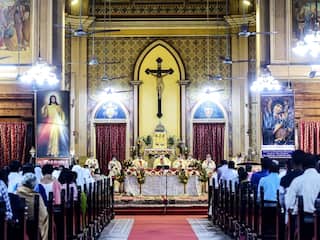 Good Friday 2021 Wishes: Messages, WhatsApp Status To Share Commemorating Crucifixion Of Jesus Christ