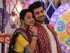 Anupamaa Actress Rupali Ganguly & On-Screen Son Ashish Mehrotra Test Positive For COVID-19