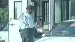 Ahmedabad: એરપોર્ટ પર પાર્કિંગ ચાર્જના નામે લૂંટથી ટેક્સી ડ્રાઈવર મુશ્કેલીમાં,જુઓ વીડિયો