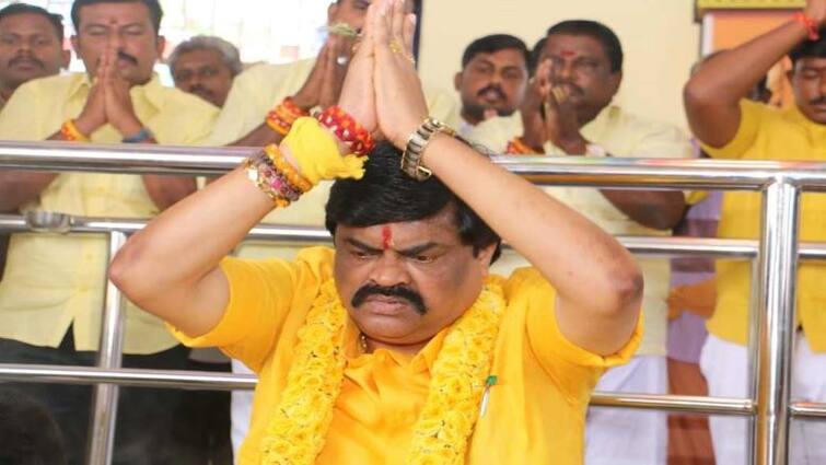 IT raid on minister rajendra balaji frd home அமைச்சர் ராஜேந்திர பாலாஜி நண்பர் வீட்டில் வருமான வரித்துறை சோதனை