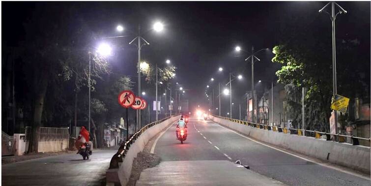 Pune Night Curfew: 12 hour night curfew from tomorrow onwards, says Pune Divisional Commissioner Saurabh Rao Pune Night Curfew : কাল সন্ধে থেকে নাইট কার্ফু, বন্ধ থাকবে বার, হোটেল, রেস্তোরাঁ