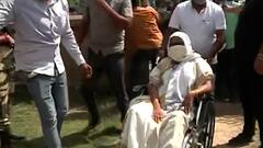 West Bengal | पश्चिम बंगालमध्ये दुसऱ्या टप्प्यात मतदान, ममता बॅनर्जींचं भविष्य ईव्हीएममध्ये कैद