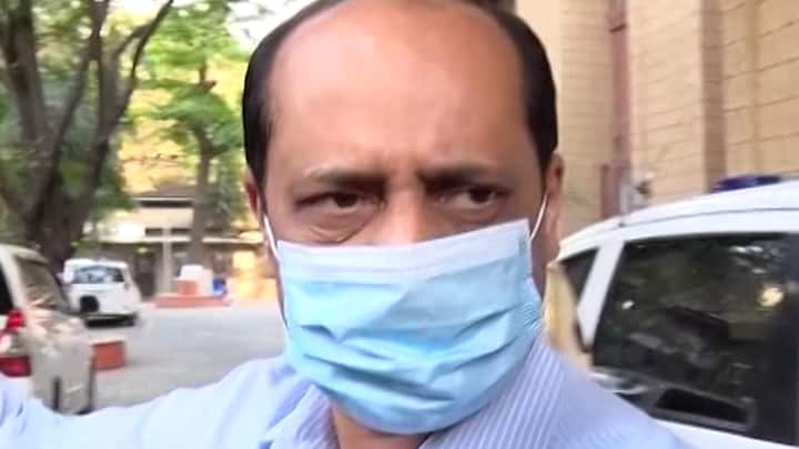 Sachin Vaze Hearing: Mumbai Court Extends Arrested Cop's NIA Custody Till April 7 Sachin Vaze : सचिन वाझेंना 7 एप्रिलपर्यंत NIA कोठडी