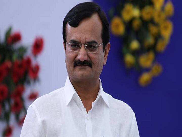 Gujarat Home Minister Pradeep Singh Jadeja infected by coronavirus today ગૃહ રાજ્યમંત્રી પ્રદીપસિંહ જાડેજા કોરોના વાયરસથી સંક્રમિત,  ટ્વિટ કરીને આપી જાણકારી 