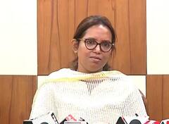 Maharashtra HSC Exam 2021: स्कूल शिक्षा मंत्री वर्षा गायकवाड़ ने कहा- जल्द 12वीं की परीक्षा पर लिया जाएगा फैसला