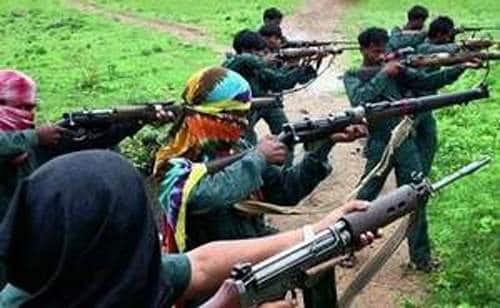 Police And Maoists exchange fire in AOB ఏవోబీలో తుపాకీ మోత.. ఒకరికొకరు ఎదురుపడ్డ పోలీసులు, మావోయిస్టులు