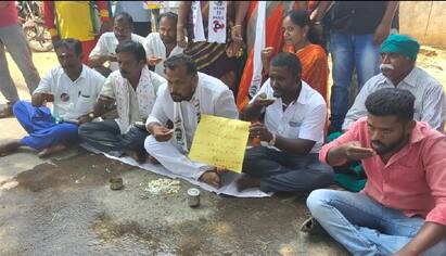 MNM candidate who ate mud porridge to protect the road சாலையை பாதுகாக்க மண் சோறு சாப்பிட்ட மநீம வேட்பாளர்