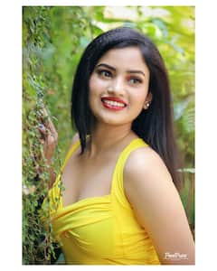 PHOTO : शालूचा हॉट अन् हटके अंदाज, राजेश्वरी खरातचा सोशल मीडियावर जाळ आन् धूर संगटच!