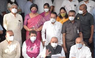 Vadodara: મેયર 14 દિવસ આઈલેશનમાં રહેવાના બદલે 9 દિવસે બહાર આવી રહ્યા નીતિન પટેલના કાર્યક્રમમાં હાજર, બની શકે સુપર સ્પ્રેડર
