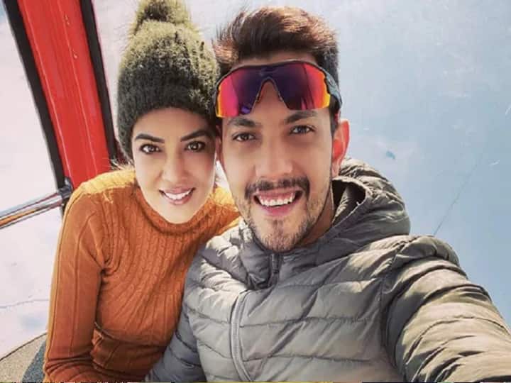 Bollywood singer Aditya Narayan wife Shweta agarwal tested corona positive Corona | Aditya Narayan आणि त्याची पत्नी Shweta Agarwal कोरोना पॉझिटिव्ह, सोशल मीडियातून दिली माहिती