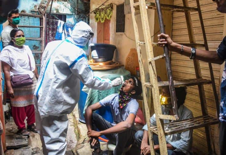 maharashtra coronavirus cases reported more  57 thousand on sunday and 222 deaths in last twenty four hours મહારાષ્ટ્રમાં કોરોનાએ તોડ્યા તમામ રેકોર્ડ, 57 હજારથી વધુ નવા કેસ, 222ના મોત